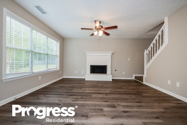 Building Photo - 2232 Vintage Oaks Dr