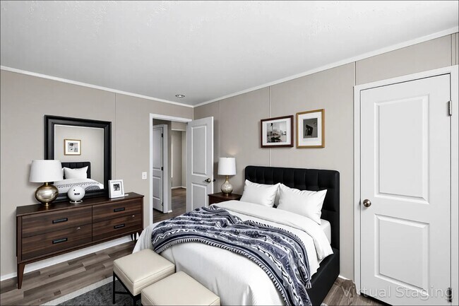 Foto del edificio - 687 Elmdale Ln