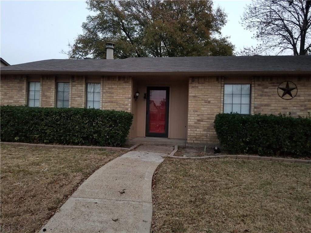 Primary Photo - 447 Cambria Dr