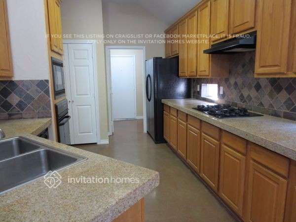 Foto del edificio - 641 Cottonwood Trail