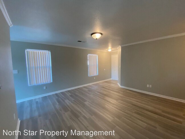 Building Photo - 3 br, 2 bath House - 236 Whitestone Dr. NE
