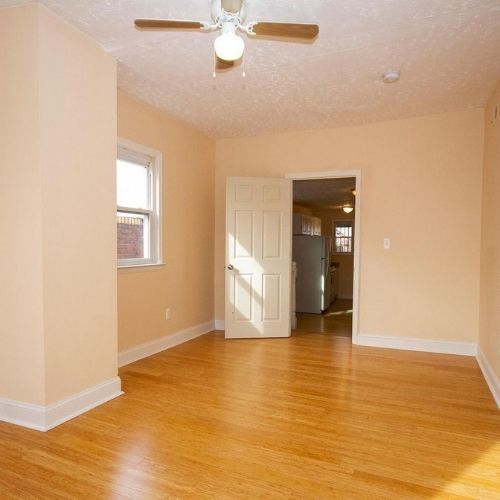 Foto del edificio - 2212-2214 Harford Rd