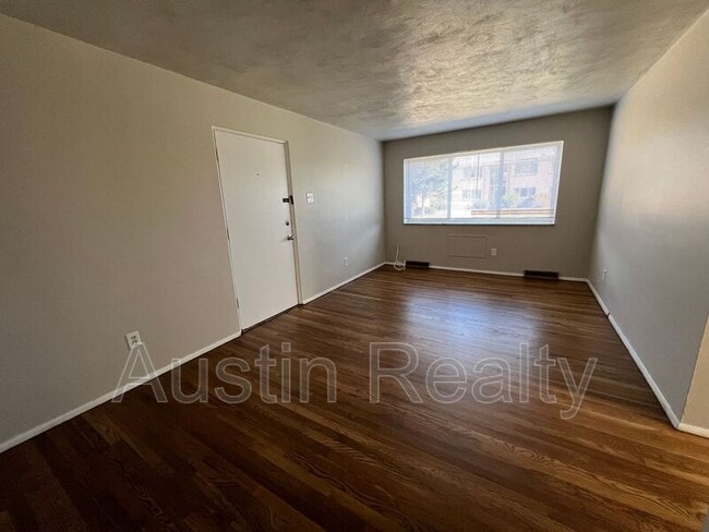 Foto del edificio - 9111 Olive Blvd