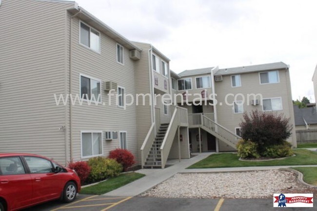 Building Photo - 2633 W Bedford Ln