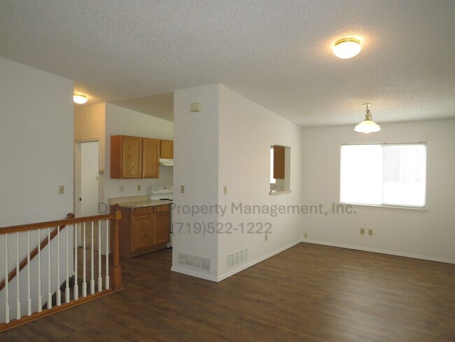 Photo - Great 3 Bedroom Unit in Old Colorado City House