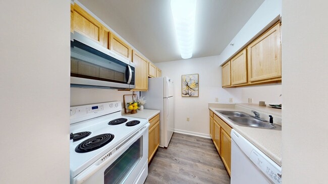 Building Photo - Cary Belvidere Apartments