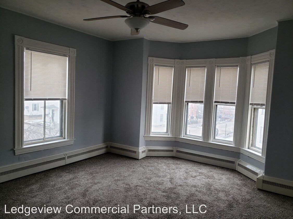 Foto principal - 324 Dubuque St