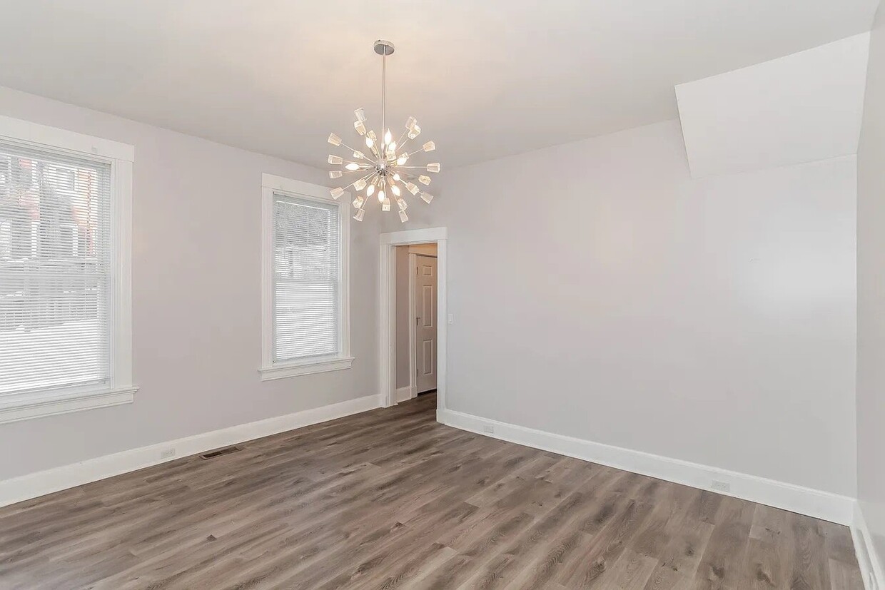 Photo - 1937 Fairmount Ave (Cincinnati, OH)