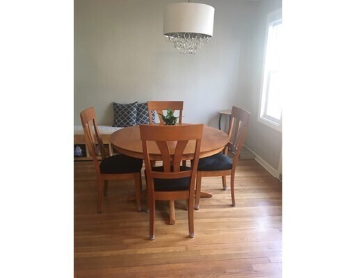 Foto del edificio - 100 Athelstane Rd