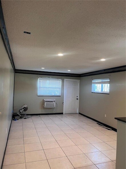 Foto del edificio - 1824 N Hiawassee Rd