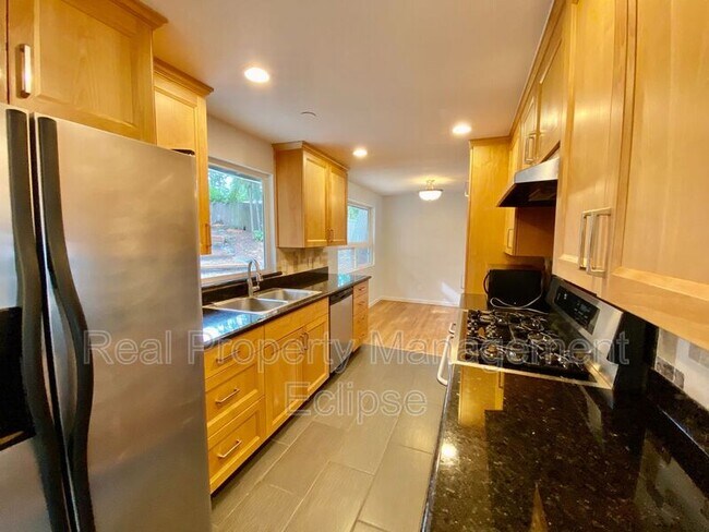 Photo - 1815 152nd Ave SE House