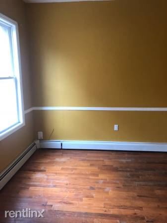 Building Photo - 4 br, 1 bath House - 3210 Olinville Ave