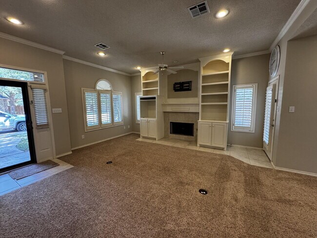 Foto del edificio - 10320 Knoxville Pl