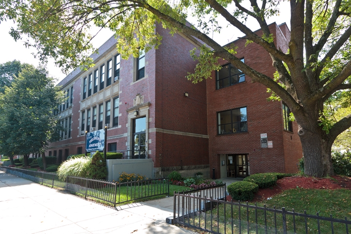 Primary Photo - Fieldstone Apartments