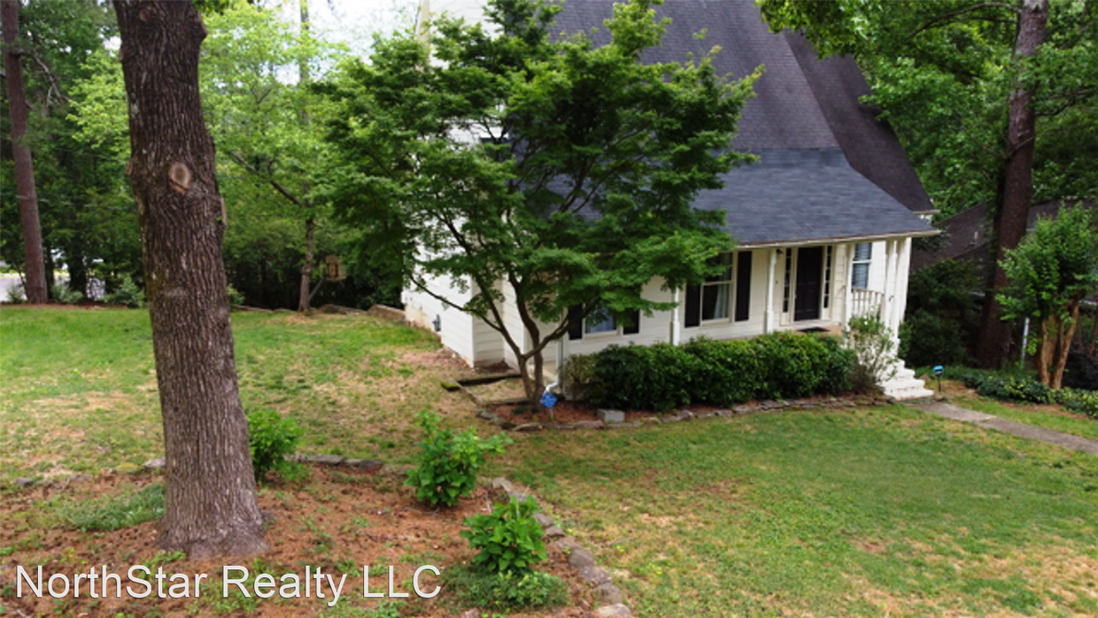 Foto principal - 3 br, 2 bath House - 4145 Winston Way