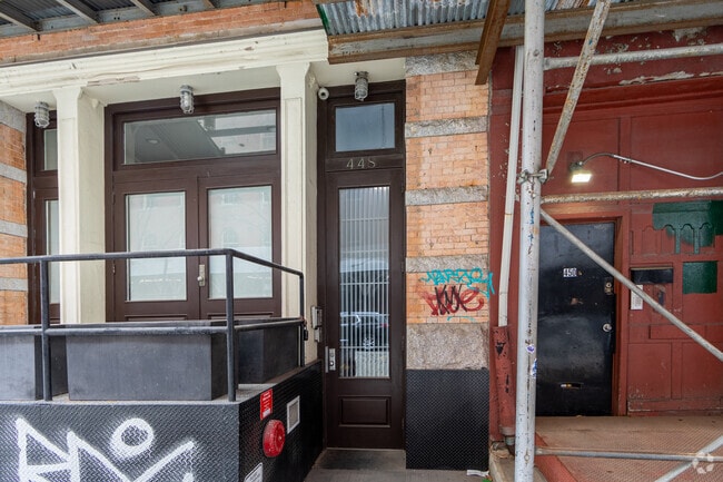 Entrance - 448 Greenwich St