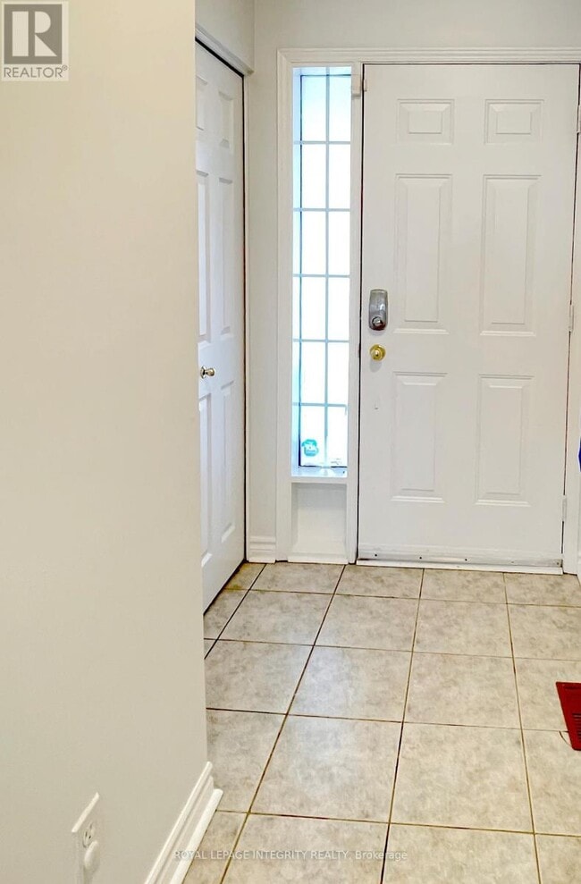 Building Photo - 27 Santa Cruz Private