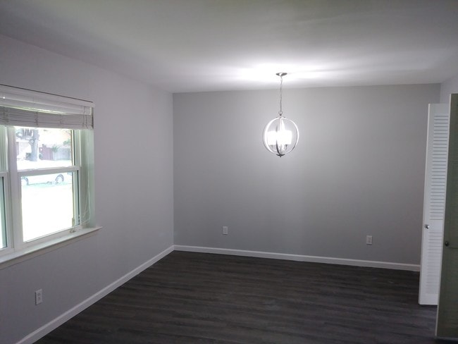 Comedor - 11356 Drummond Dr