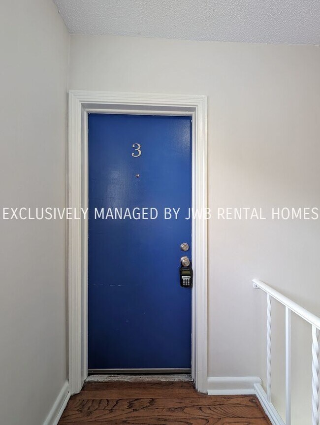 Foto del edificio - 3116 Belden St #3
