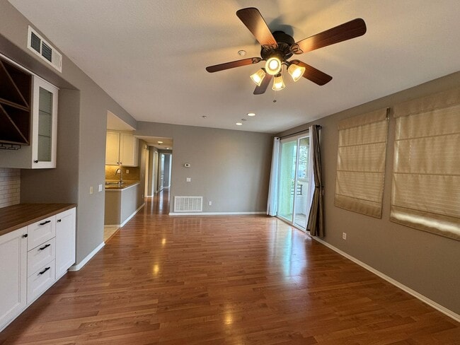 Building Photo - Sleek 3-Bed + Flex Corner Condo with Attached Tandem Garage