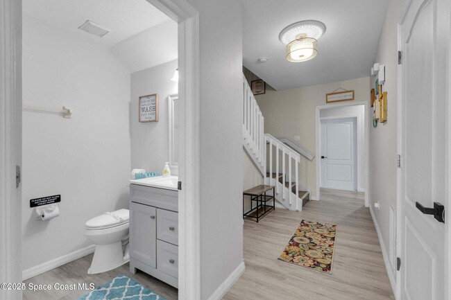 Building Photo - 3156 Via Palma Ln