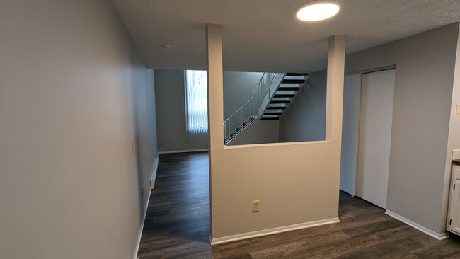 Building Photo - MN Cedar Village (819)