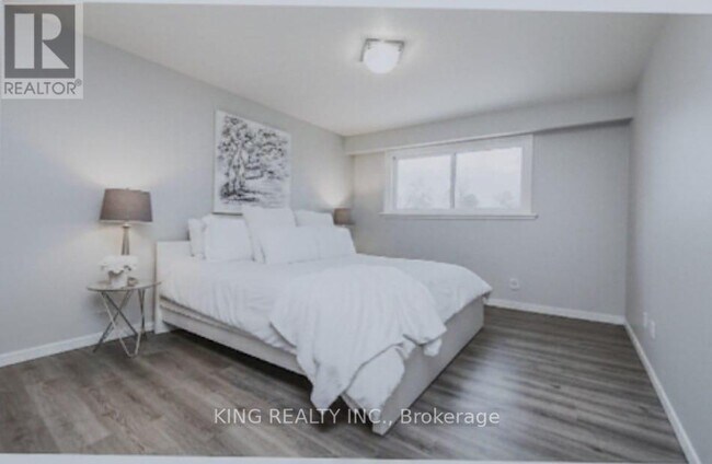 Building Photo - 45 Dalraith Crescent