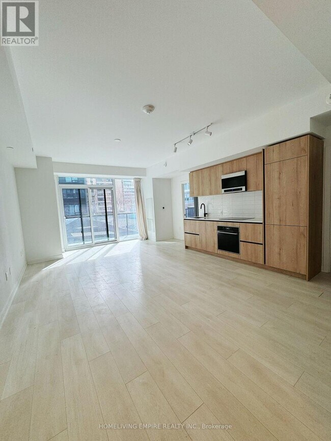 Photo du bâtiment - 117 Broadway Ave