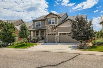 Building Photo - 10519 Sierra Ridge Dr