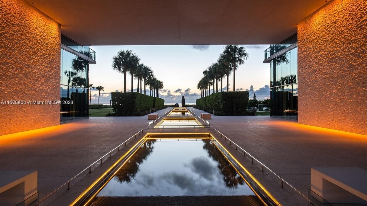 Building Photo - 350 Ocean Dr
