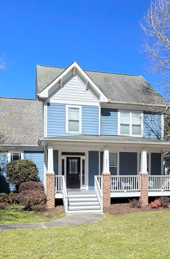 Foto del edificio - Charming 2 Single Family Home. 4 bedroom 2...
