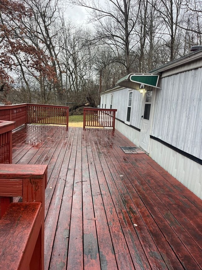 Building Photo - Secluded Open Floor Plan Mobile Home
