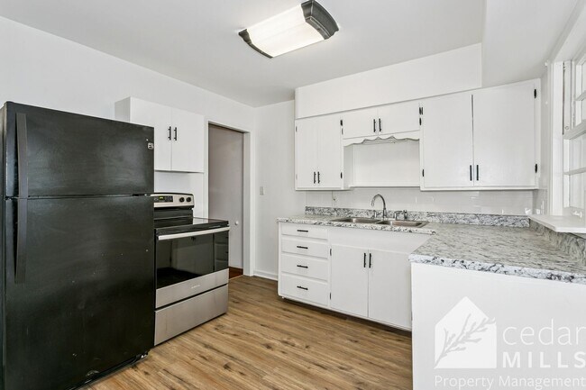 Foto del edificio - 1810 N Garland St