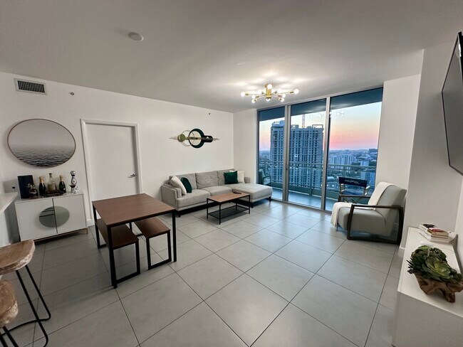 Foto del edificio - 90 SW 3rd St
