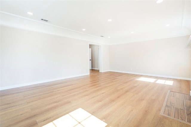 Building Photo - 741 E Doran St