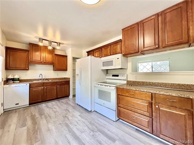 Building Photo - 1302 Quivira Dr