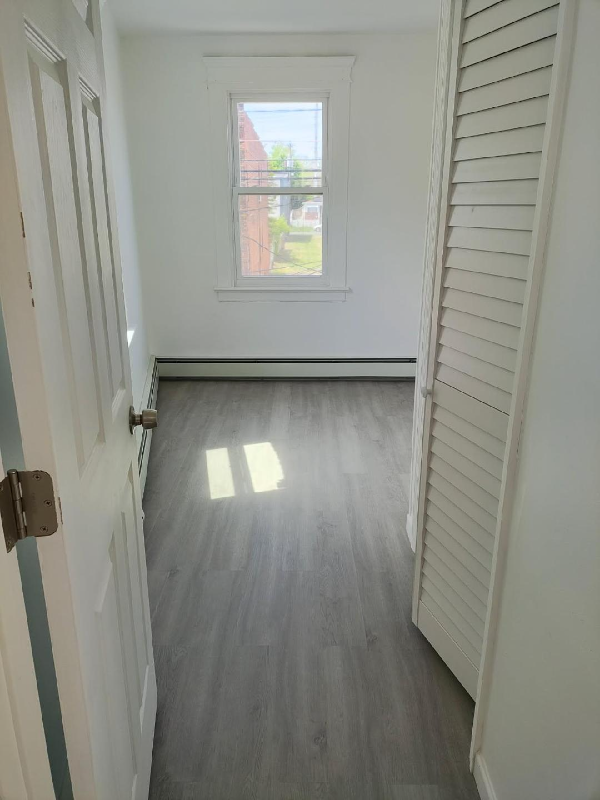 Foto del edificio - 738 Cortlandt St