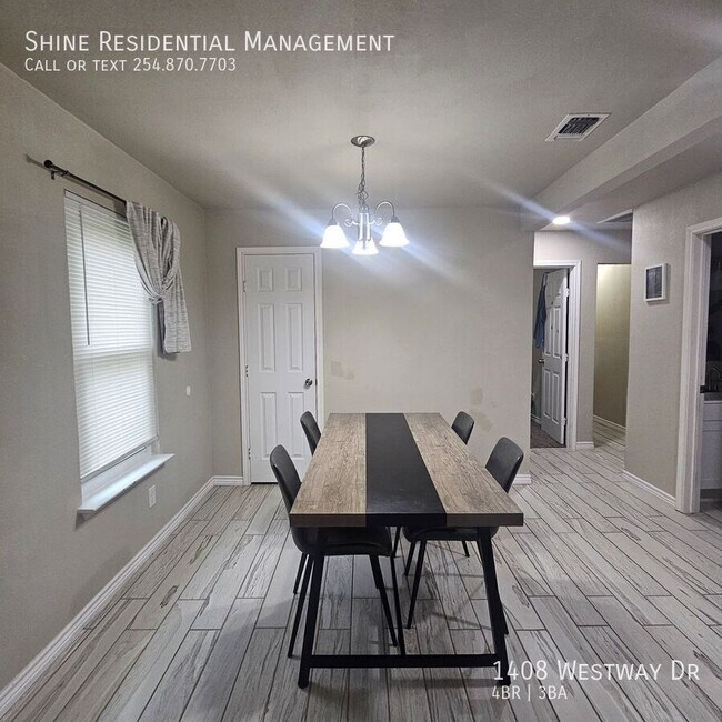 Foto del edificio - 1408 Westway Dr