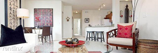Building Photo - 1 br, 1 bath Condo - 6900 Sumner St Townho...