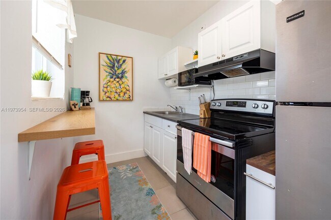 Foto del edificio - 1625 Fletcher St