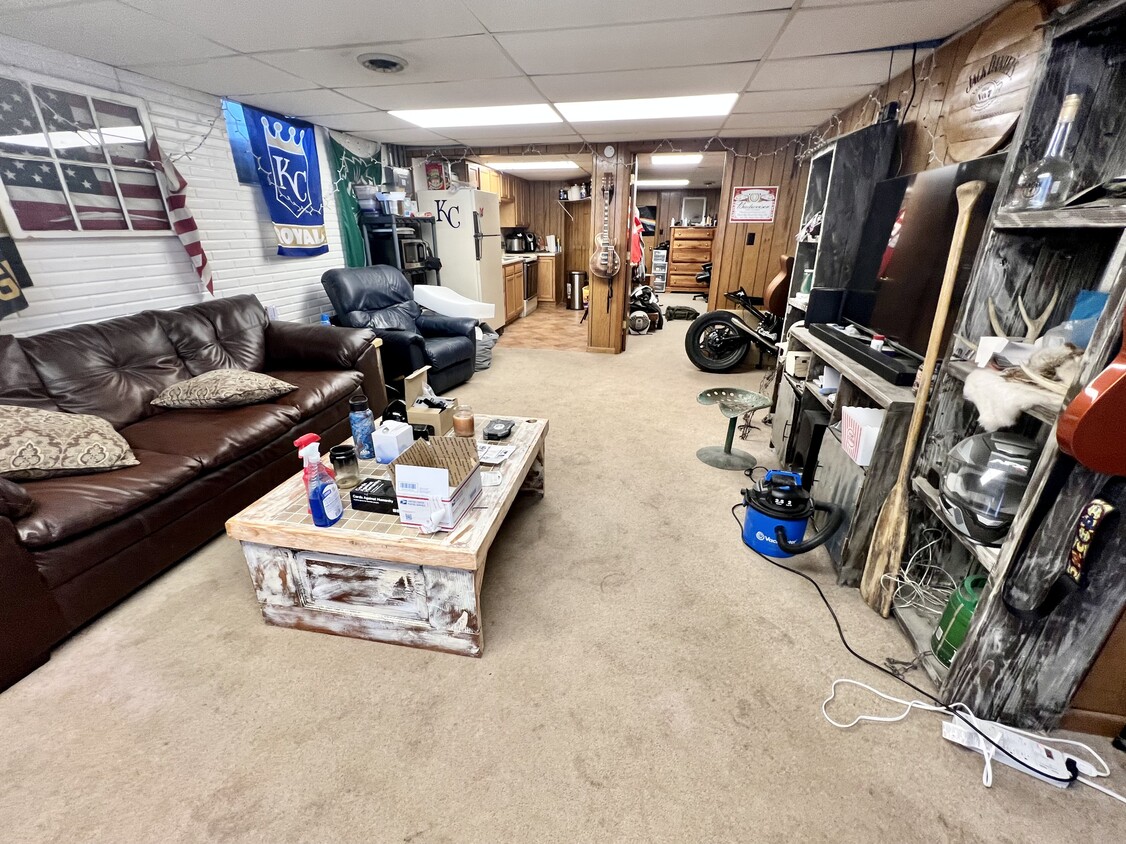 Foto principal - 315 W 4th St