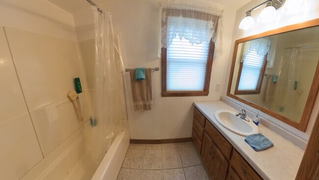 Baño - 230 Canal St