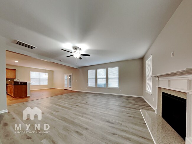 Foto del edificio - 11718 Sweetbriar Ridge Dr