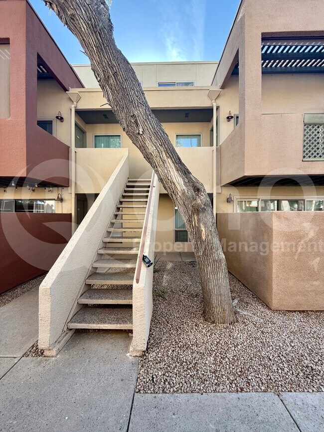 Foto del edificio - 3500 Hayden Rd