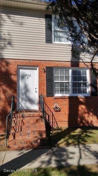 Primary Photo - 2 br, 1.5 bath House - 1906 Lyle Drive