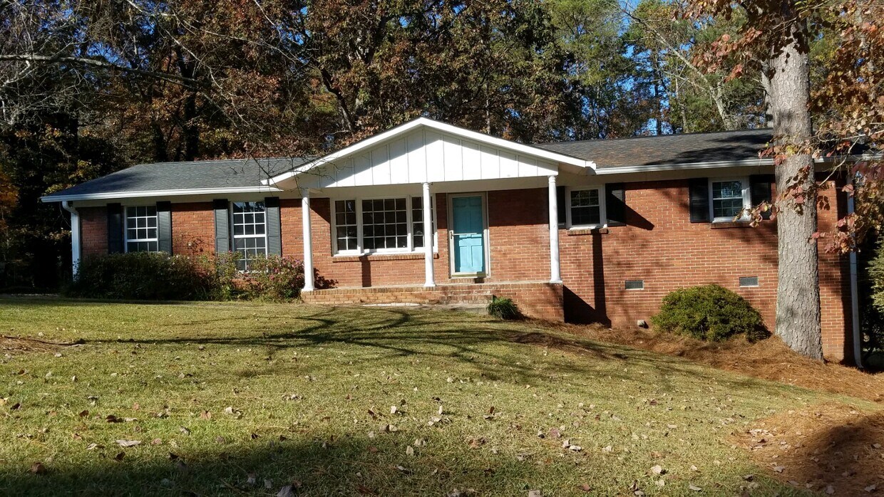Primary Photo - 100 Hycliff Rd SW