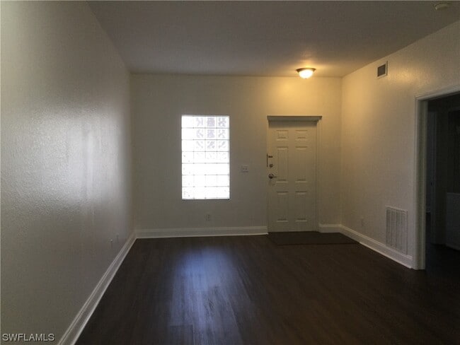 Building Photo - 8484 Bernwood Cove Loop