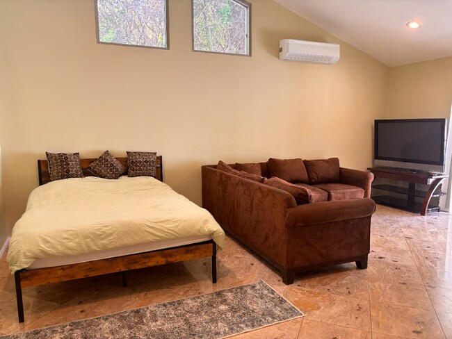 Foto del edificio - 2430 Bessemer St