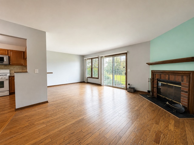 Building Photo - 1696 Vermont Dr