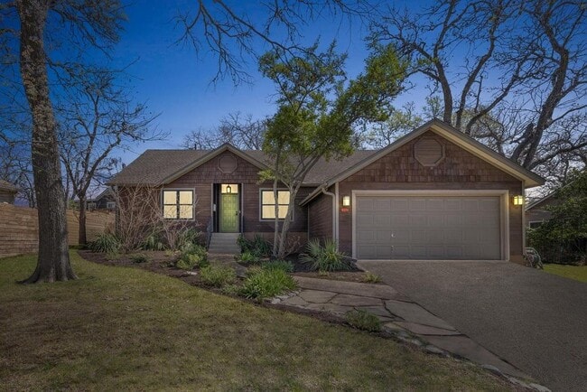 Building Photo - 4015 Cherrywood Rd